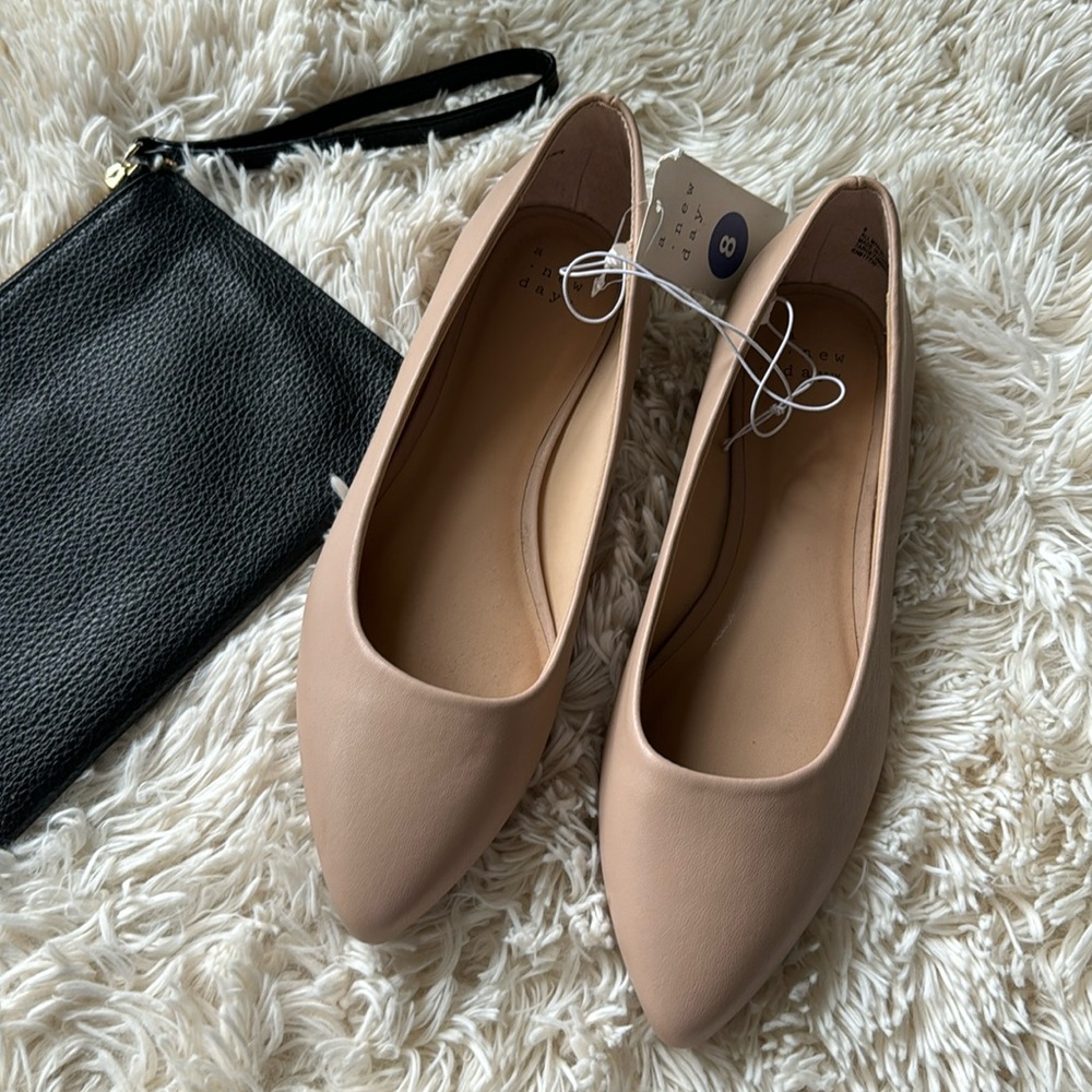 Elegant Tan Flats